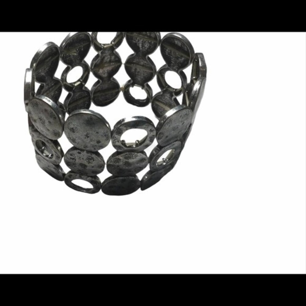Silver Hammered Stretchy Bracelet